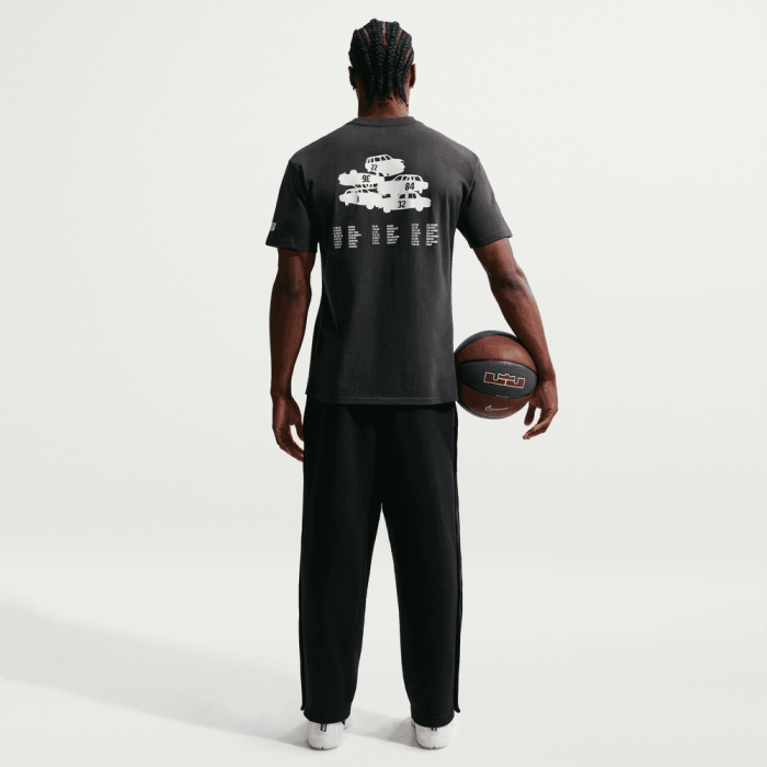 T-shirt Nike LeBron Motor King off noir