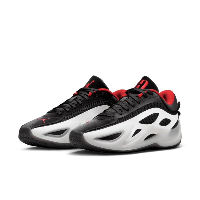 Jordan Heir Series 2 Black University Red