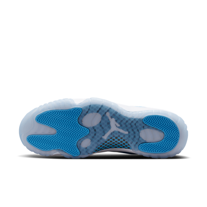 Air Jordan 11 Retro Low UNC