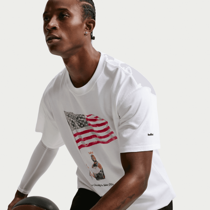 T-shirt Nike LeBron Old Glory Paris Olympics Banner white