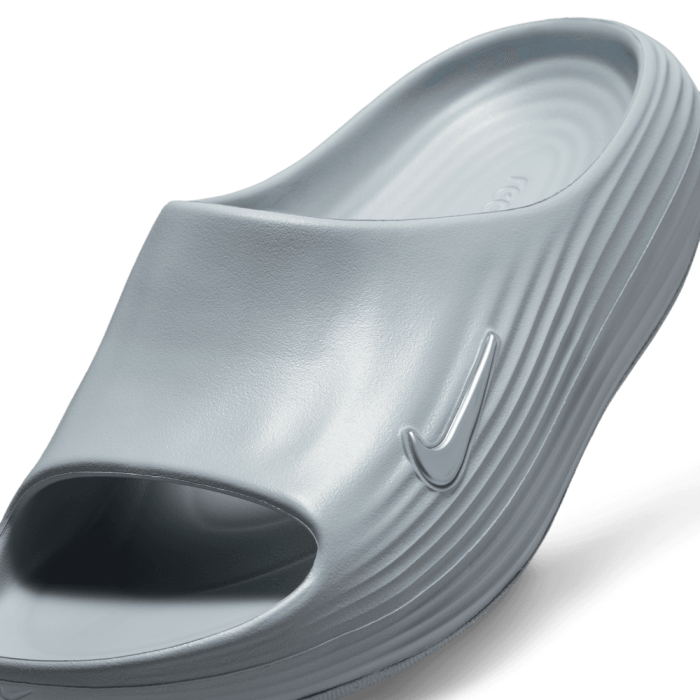 Claquettes Nike ReactX Rejuven8 wolf grey