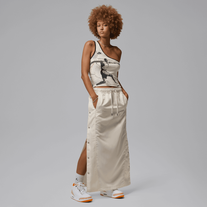 Air Jordan 3 Retro WMNS Orange Citrus