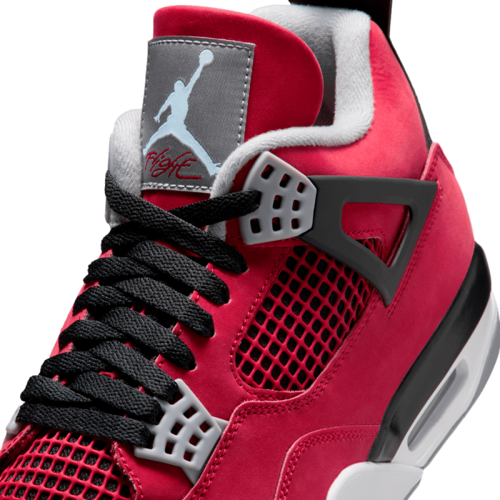 Air Jordan 4 Retro Toro Bravo