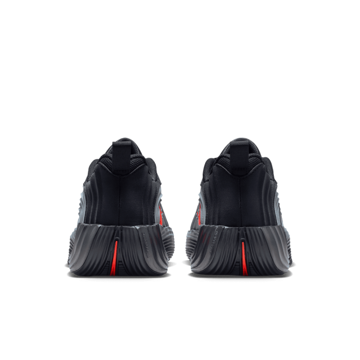 Nike Giannis Immortality 5 black crimson