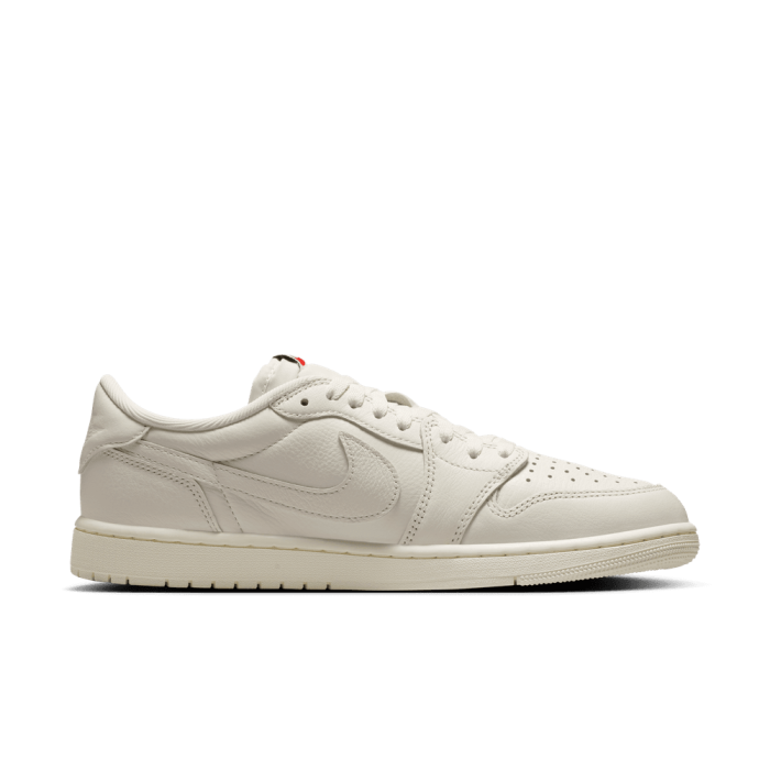 Air Jordan 1 Retro Low OG Sail