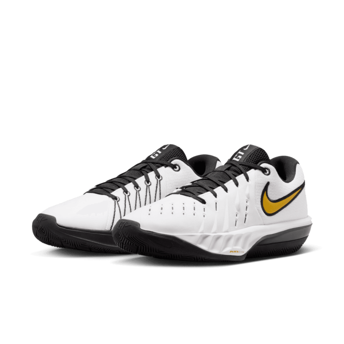 Nike G.T. Cut Academy 2 white/metallic gold-black