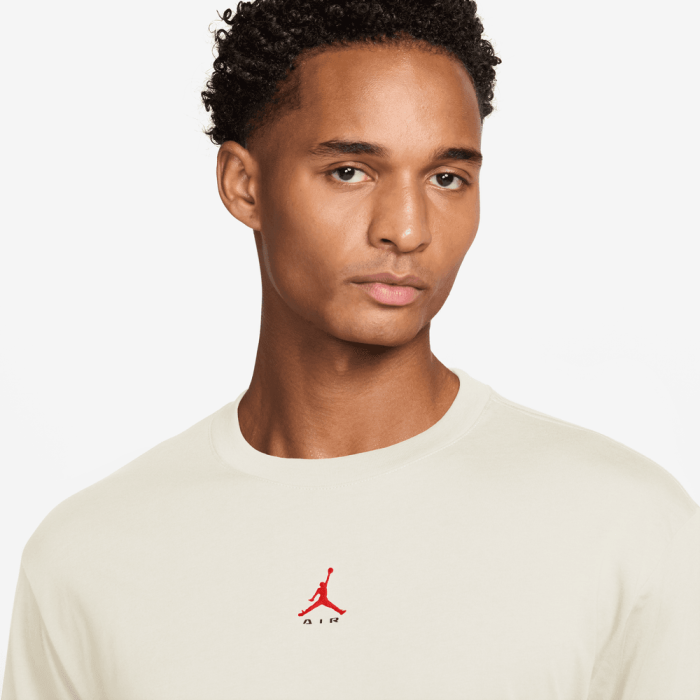 T-shirt Jordan Brooklyn sail/university red