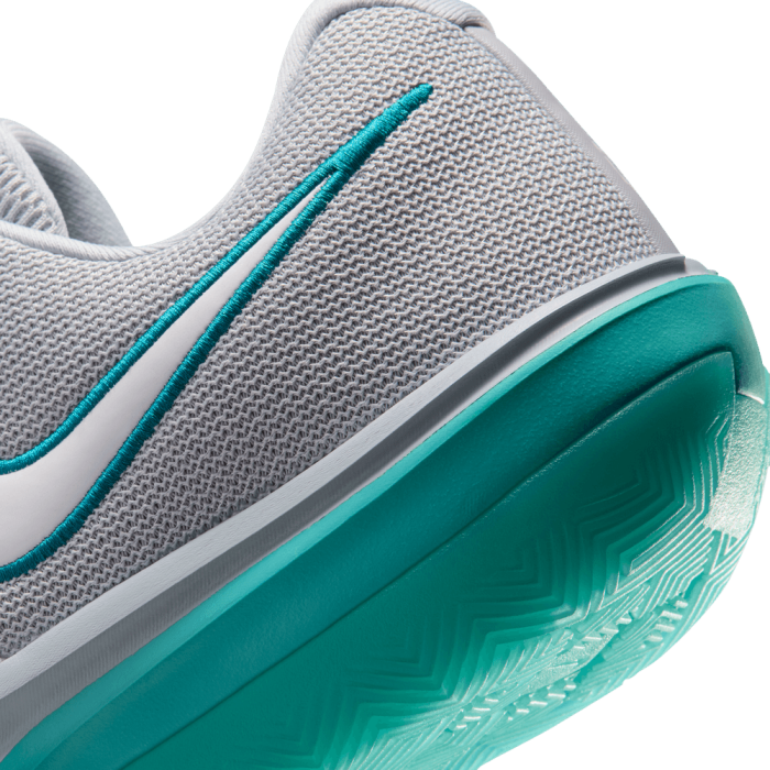 Nike G.T. Cut Academy 2 wolf grey