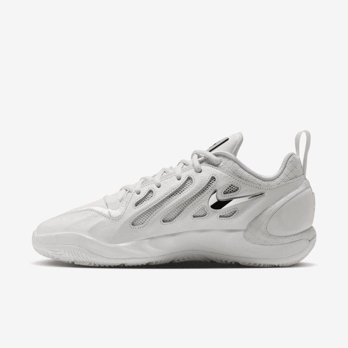 Nike A'two "white Label Lx" sail/metallic silver-black