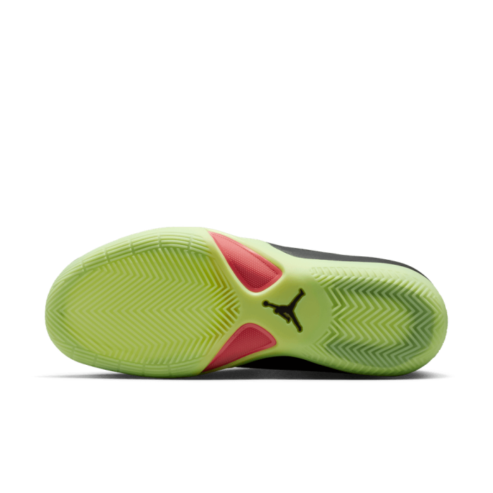 Jordan Triangle black/infrared 23