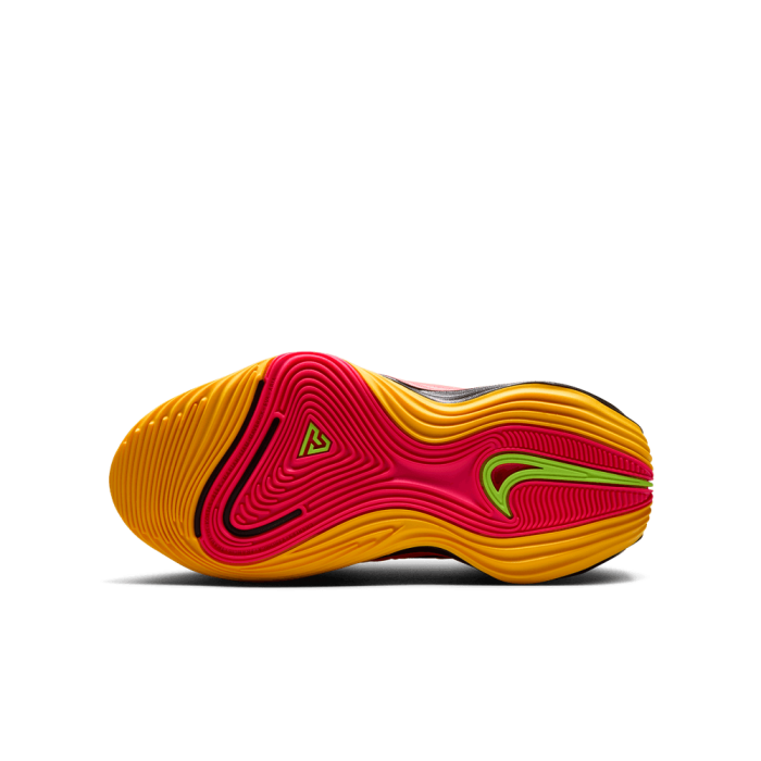 Nike Giannis Immortality 5 laser crimson/metallic silver