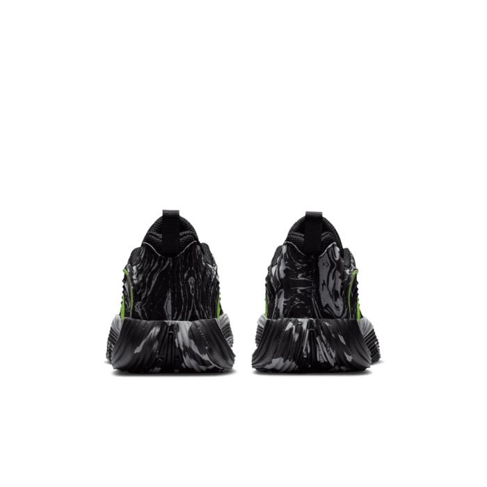 Nike Giannis Immortality 5 black/volt Enfants PS