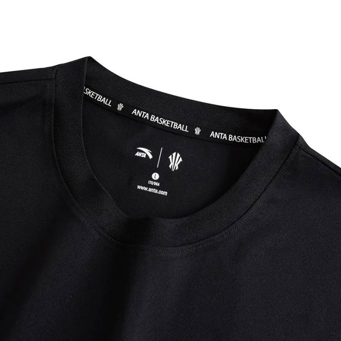 T-shirt Anta Kai Metamorphosis