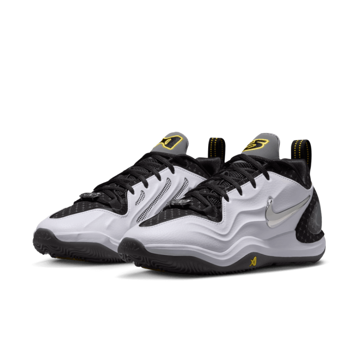 Nike A'Two Dawn Staley 