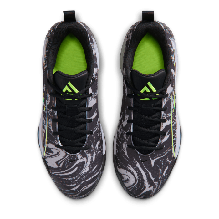 Nike Giannis Immortality 5 black/volt