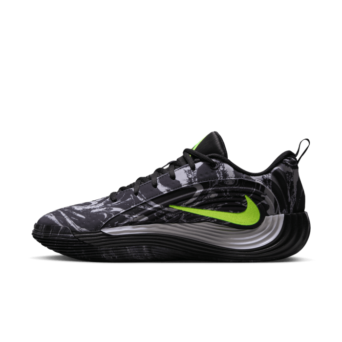 Nike Giannis Immortality 5 black/volt