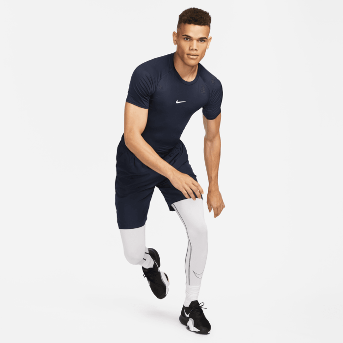 T-shirt Nike Pro manches courtes obsidian/white