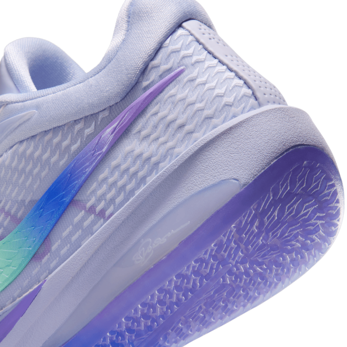 Nike Sabrina 4 "superstition" palest purple/victory lapis-green glow