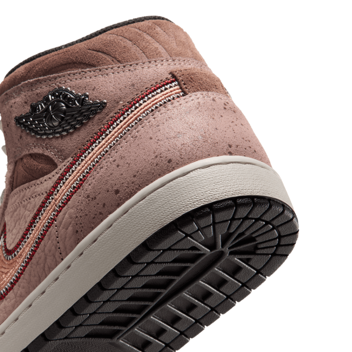 Air Jordan 1 Mid Se Día De Muertos desert dust/terra blush-particle beige