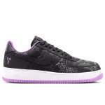 Color Noir du produit Nike Kobe Air Force 1 Low black/purple stardust