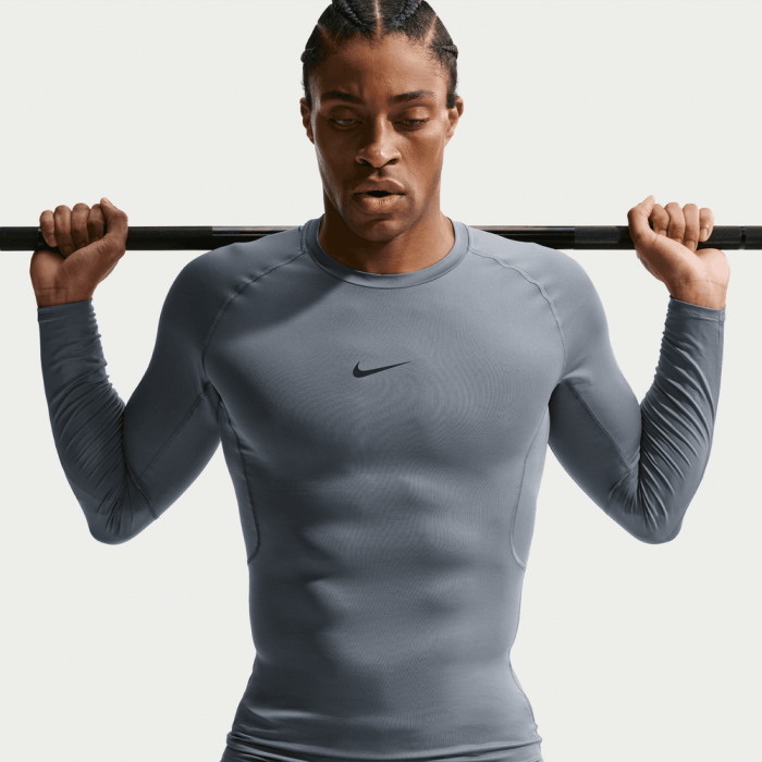 T-shirt manches longues Nike Pro smoke grey/black