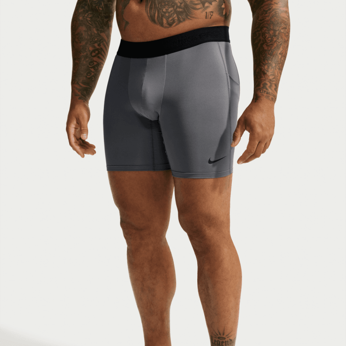 Short compression Nike Pro smoke grey/black
