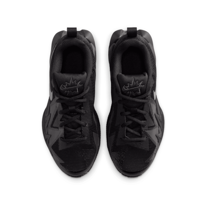 Nike S.t. Dynamite black/black-dk smoke grey GS