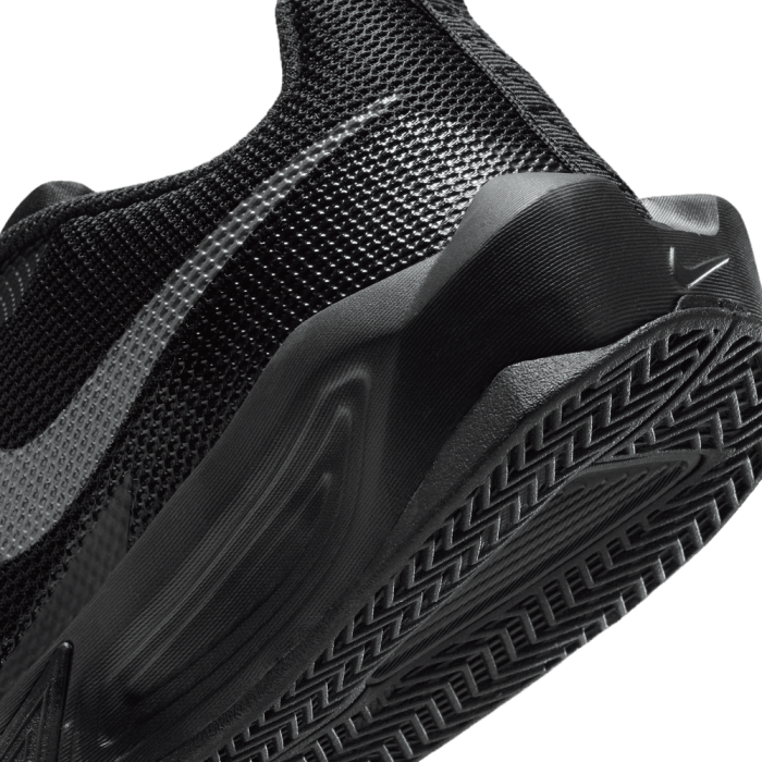 Nike S.t. Dynamite black/black-dk smoke grey GS