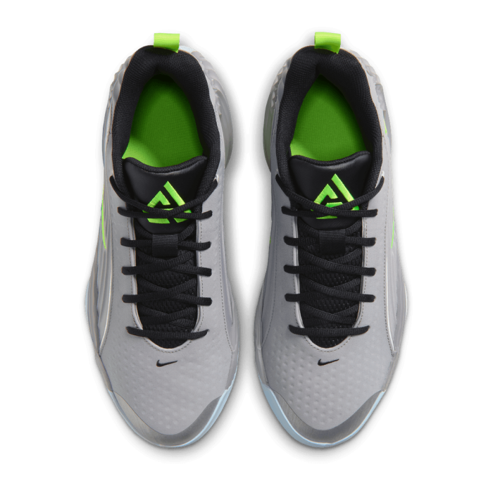 Nike Giannis Immortality 5 metallic silver/volt-black