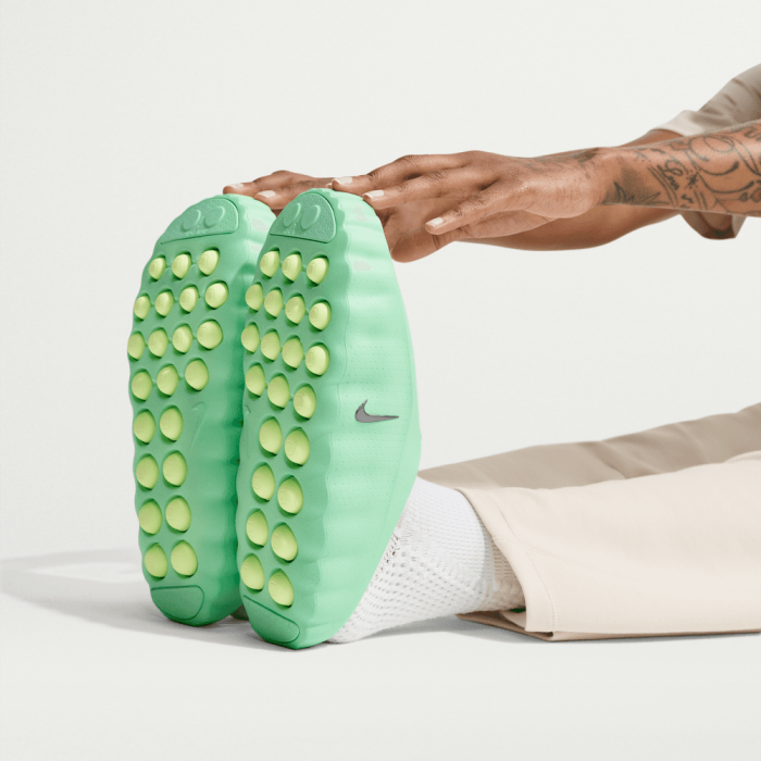 Nike Mind 001 cucumber calm