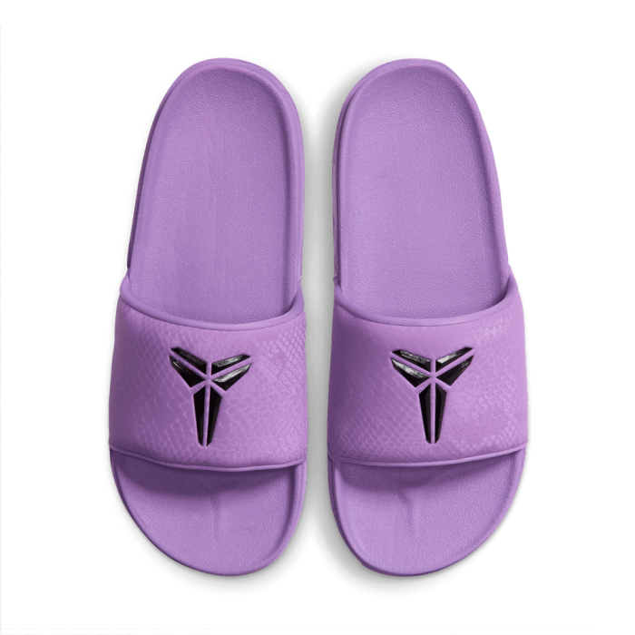 Claquettes Nike Kobe OffCourt Purple Stardust