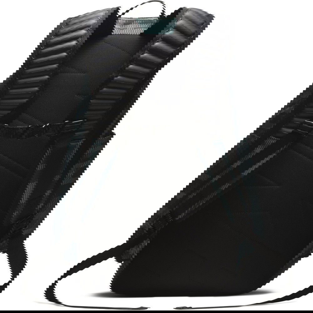 sac nike hoops elite max air
