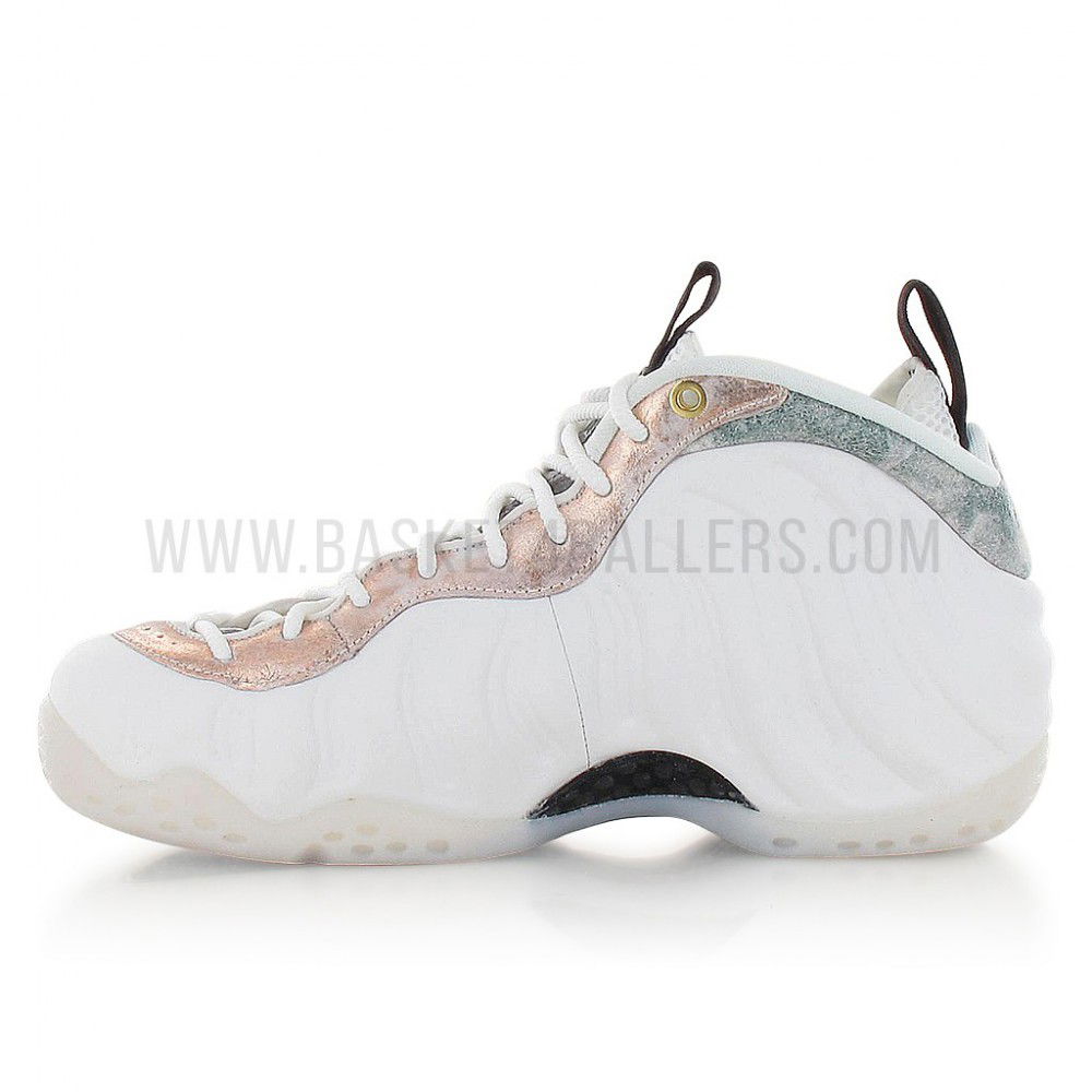 foamposite summit white