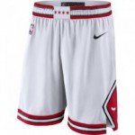 Color Blanc du produit Short Chicago Bulls Nike NBA Association Edition...