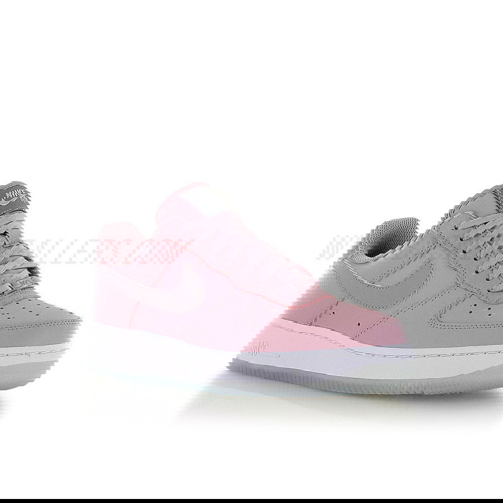 Nike Air Force 1 Plum Chalk Metallic Luster | HYPEBAE Nike Air Force 1 Plum Chalk Metallic Luster | HYPEBAE