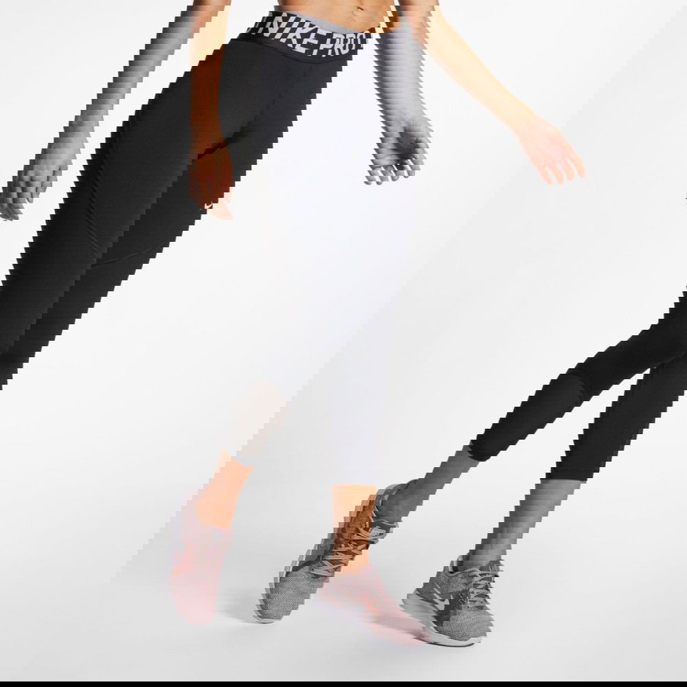 nike pros black and white