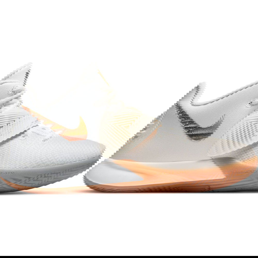 kyrie flytrap white silver