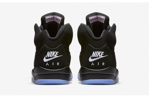 La Jordan 5 retrouve son "Nike Air"