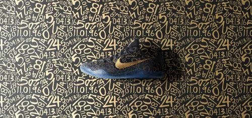 Nike célèbre Kobe Bryant avec le Mamba Day, une chaussure et des stars